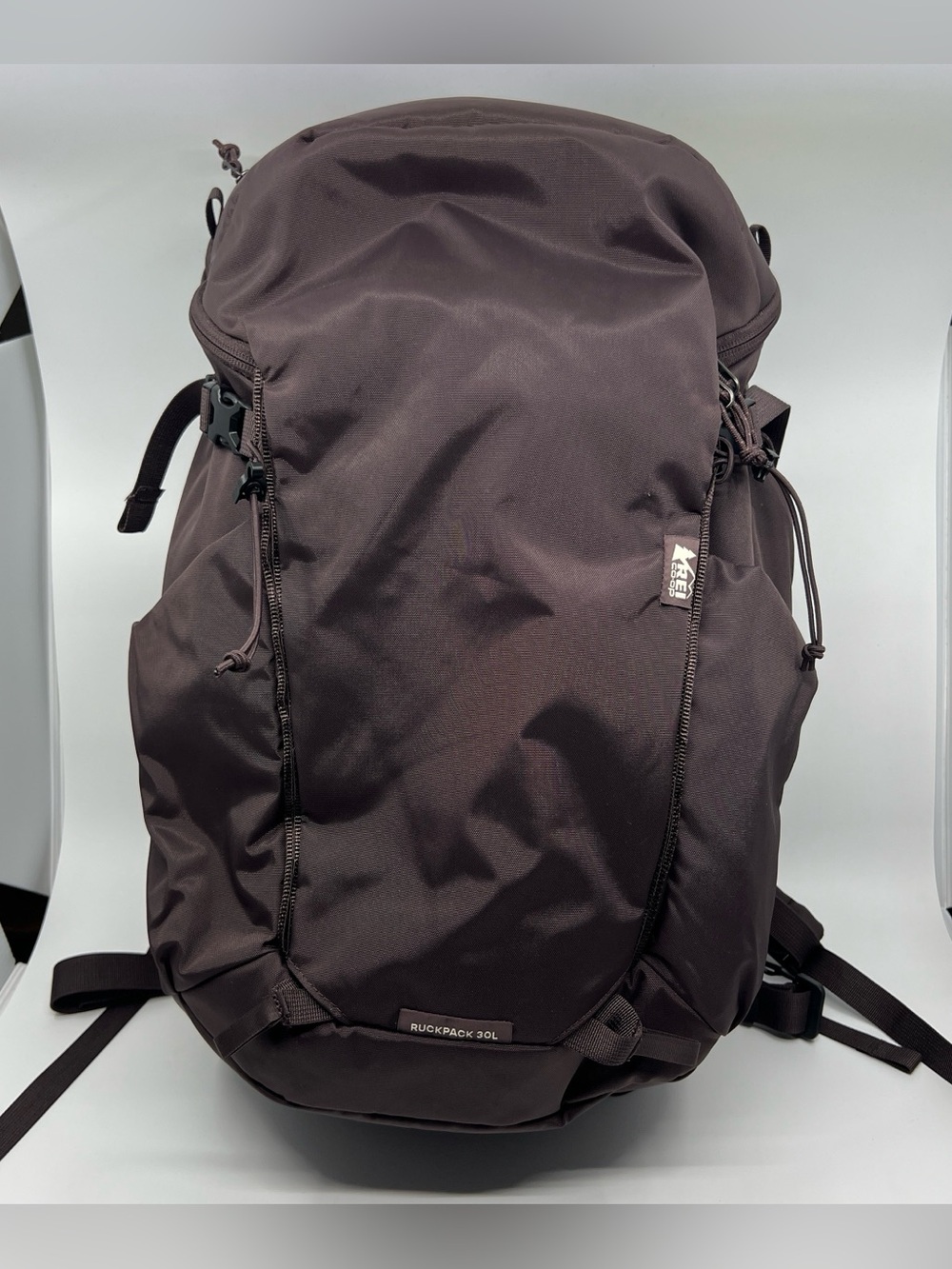 New NWT REI Raisin purple multi compartment Ruckpack 30 Backpack travel bag